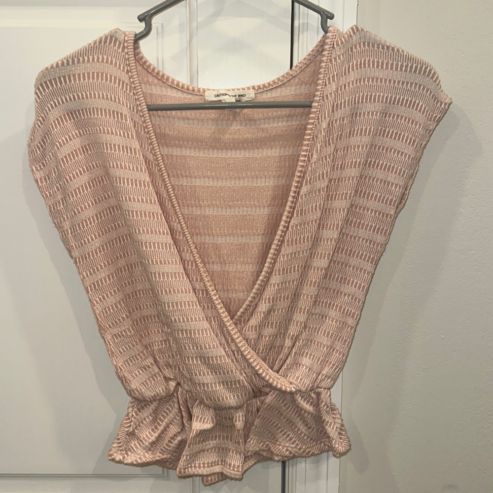 Low V-Neck top